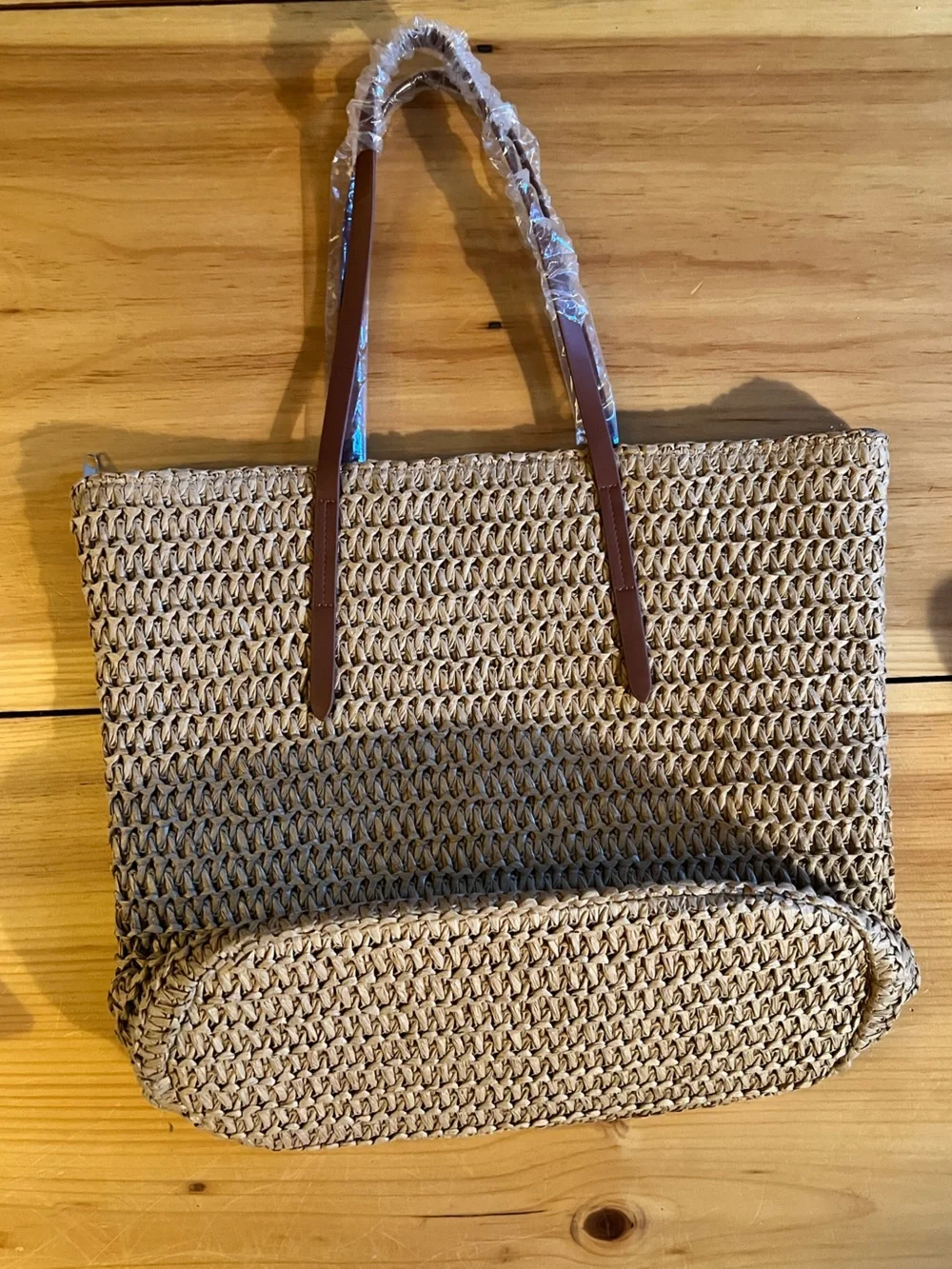 NWT Woven Straw Tote Bag with Brown Handles - Natural